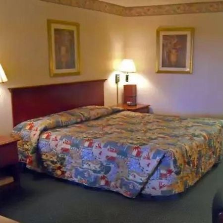 America'S Best Inn & Suites - Декейтер Экстерьер фото